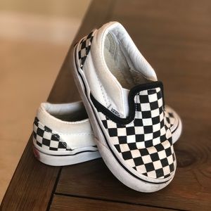 Kids Vans Size 7 Excellent condition